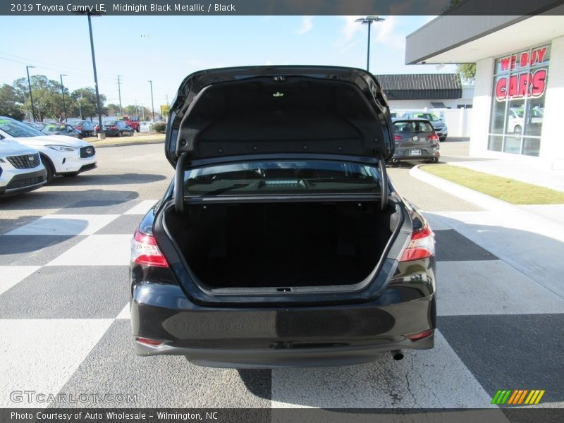 Midnight Black Metallic / Black 2019 Toyota Camry LE