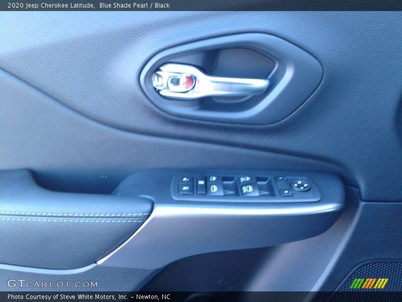 Blue Shade Pearl / Black 2020 Jeep Cherokee Latitude