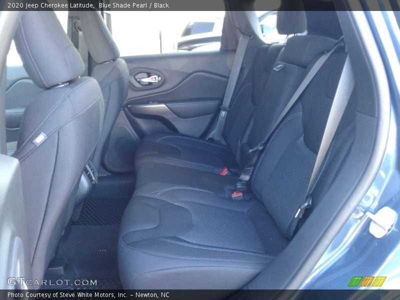 Blue Shade Pearl / Black 2020 Jeep Cherokee Latitude