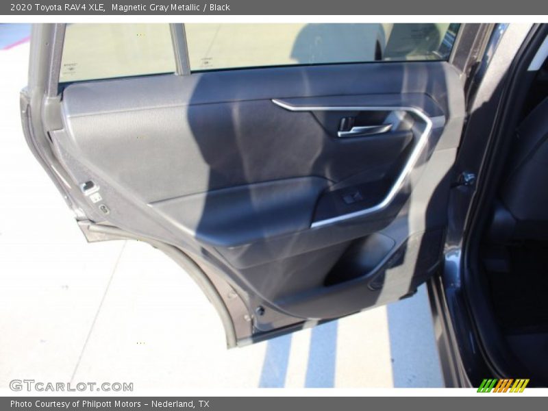 Magnetic Gray Metallic / Black 2020 Toyota RAV4 XLE