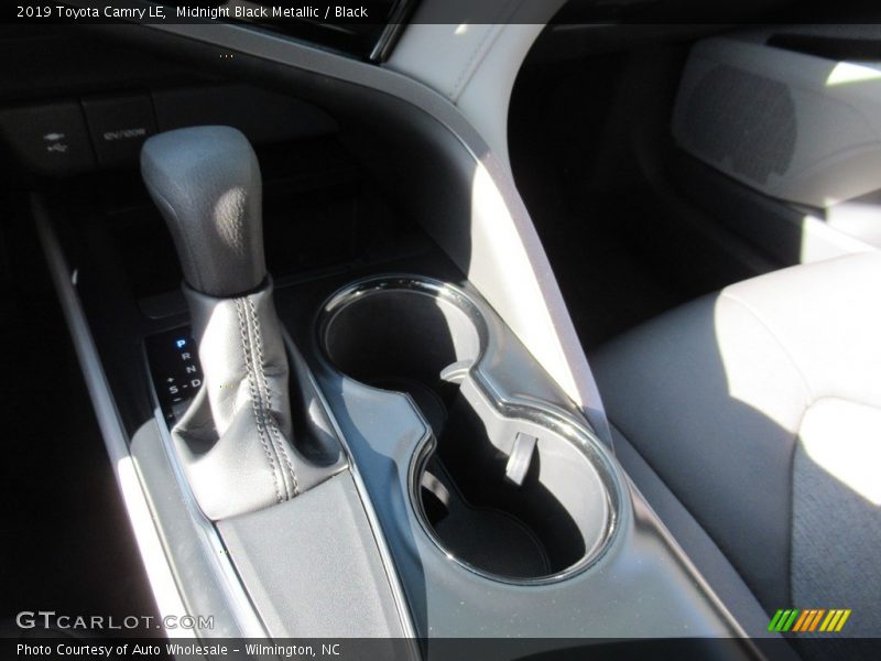 Midnight Black Metallic / Black 2019 Toyota Camry LE