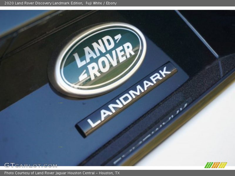 Fuji White / Ebony 2020 Land Rover Discovery Landmark Edition