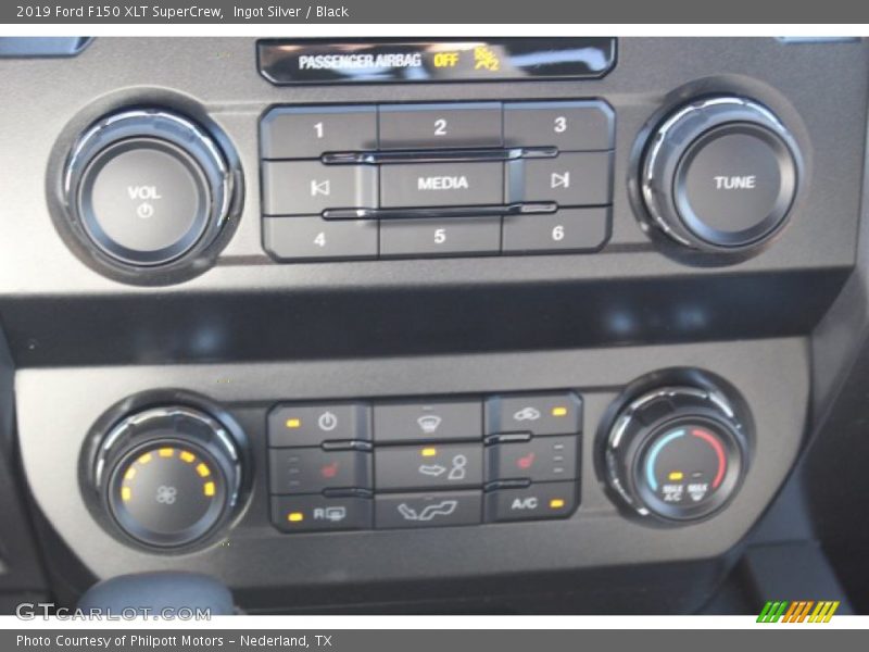 Ingot Silver / Black 2019 Ford F150 XLT SuperCrew