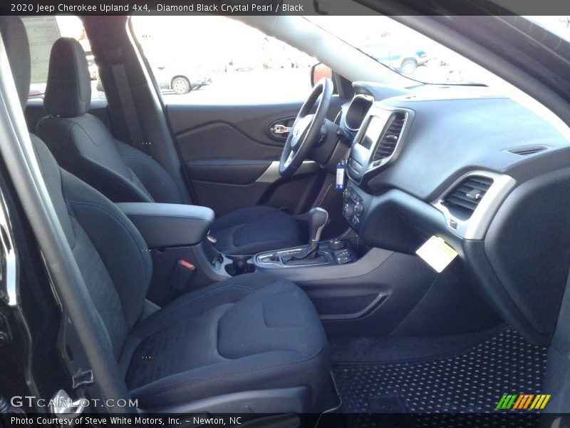 Diamond Black Crystal Pearl / Black 2020 Jeep Cherokee Upland 4x4