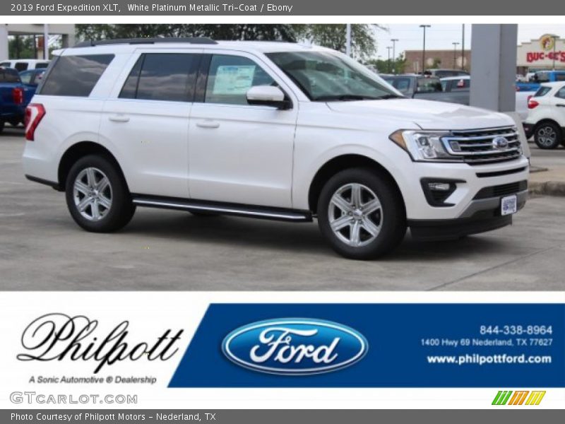 White Platinum Metallic Tri-Coat / Ebony 2019 Ford Expedition XLT