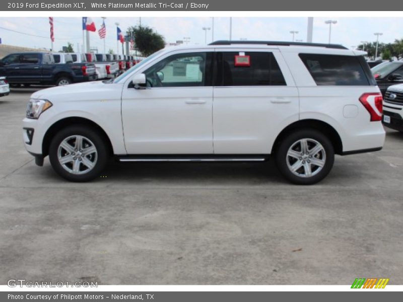 White Platinum Metallic Tri-Coat / Ebony 2019 Ford Expedition XLT