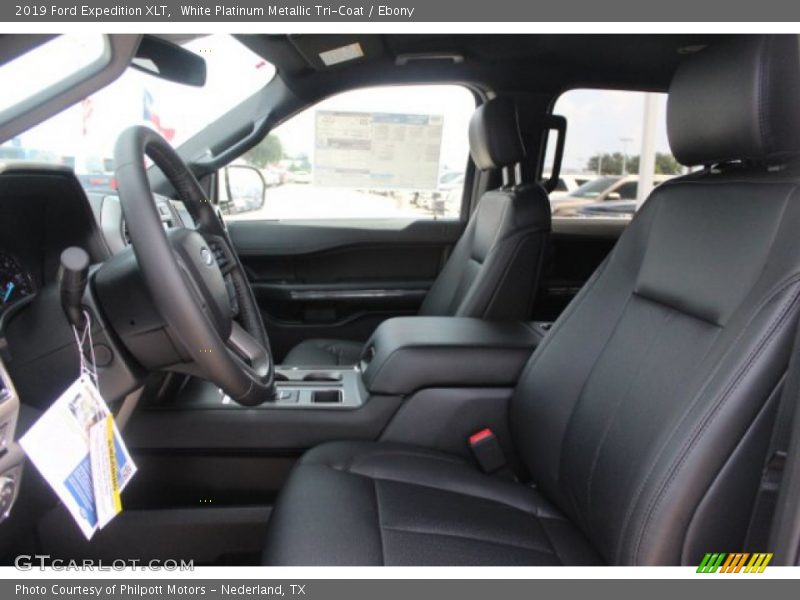 White Platinum Metallic Tri-Coat / Ebony 2019 Ford Expedition XLT