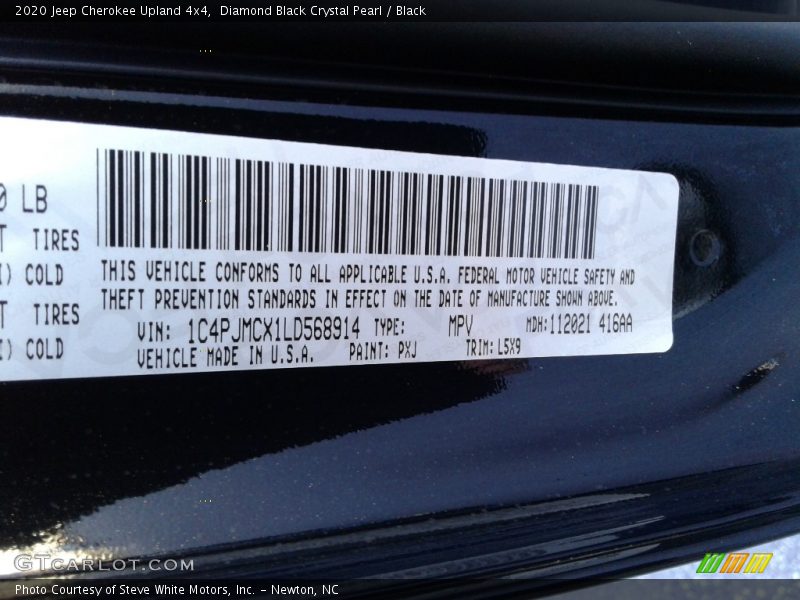 Diamond Black Crystal Pearl / Black 2020 Jeep Cherokee Upland 4x4