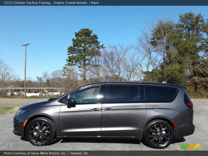 Granite Crystal Metallic / Black 2020 Chrysler Pacifica Touring