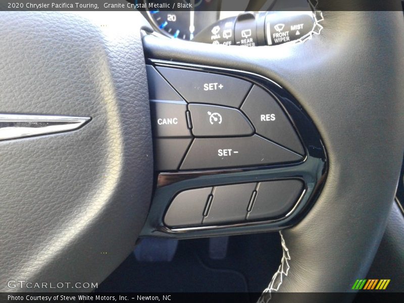 Granite Crystal Metallic / Black 2020 Chrysler Pacifica Touring