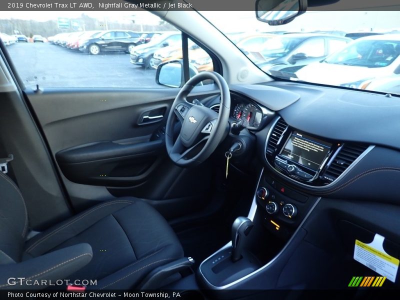 Nightfall Gray Metallic / Jet Black 2019 Chevrolet Trax LT AWD