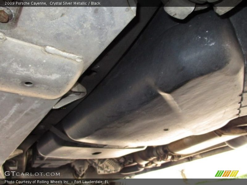 Crystal Silver Metallic / Black 2009 Porsche Cayenne