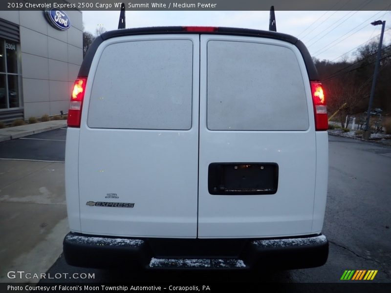 Summit White / Medium Pewter 2019 Chevrolet Express 2500 Cargo WT
