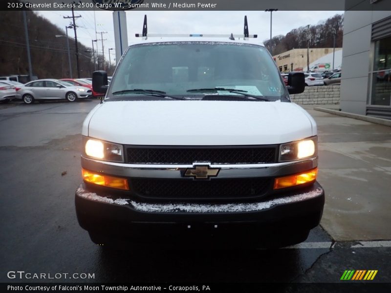 Summit White / Medium Pewter 2019 Chevrolet Express 2500 Cargo WT