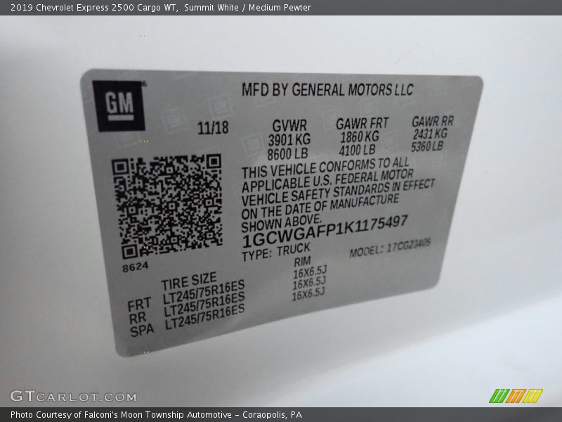 Summit White / Medium Pewter 2019 Chevrolet Express 2500 Cargo WT