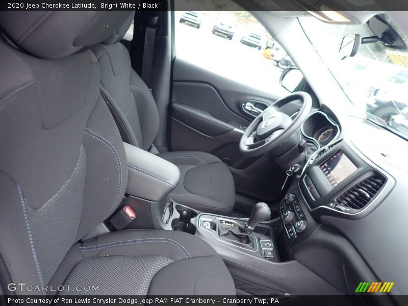 Bright White / Black 2020 Jeep Cherokee Latitude