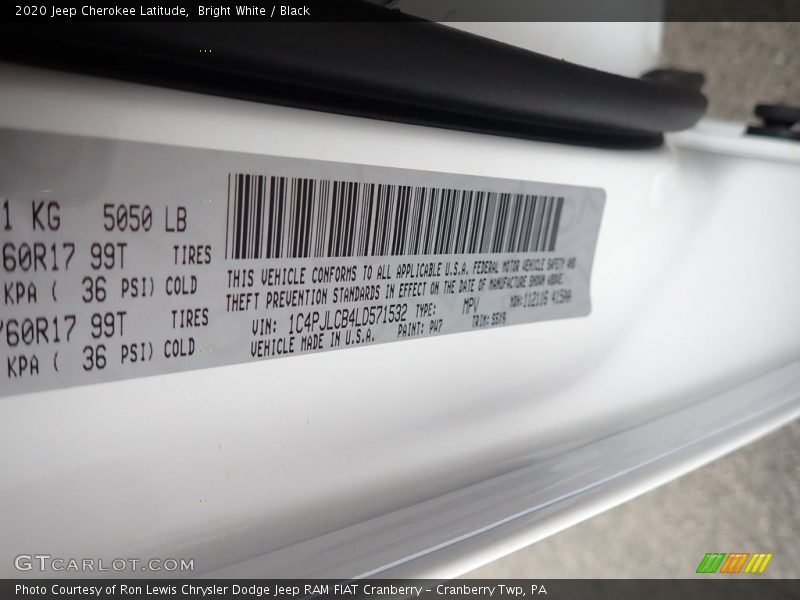 Bright White / Black 2020 Jeep Cherokee Latitude