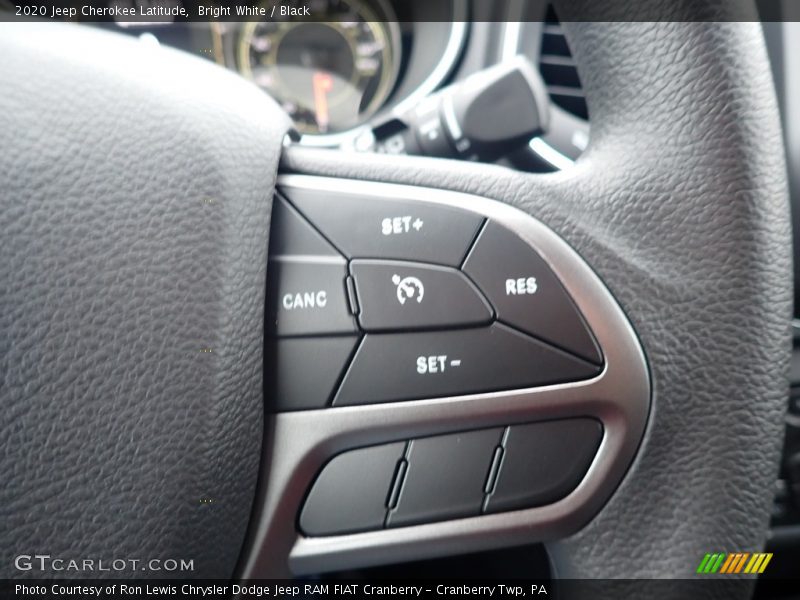 Bright White / Black 2020 Jeep Cherokee Latitude