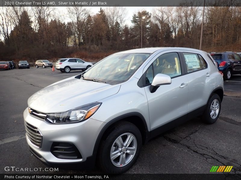 Front 3/4 View of 2020 Trax LS AWD