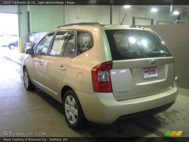 Light Almond Beige / Beige 2008 Kia Rondo LX V6