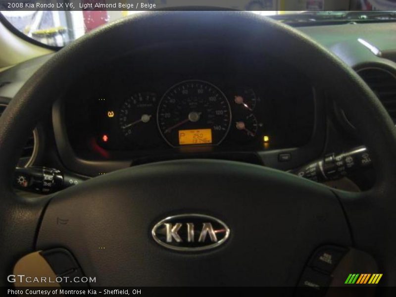 Light Almond Beige / Beige 2008 Kia Rondo LX V6