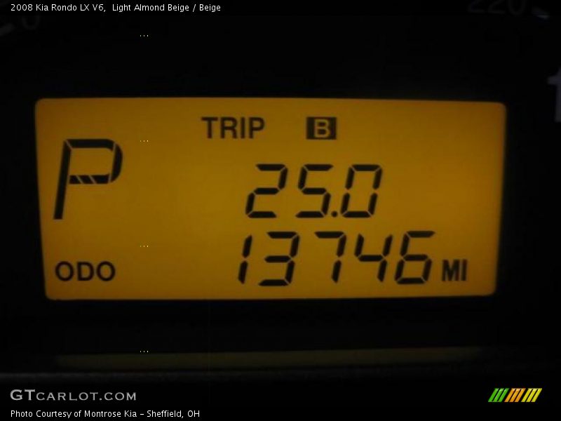 Light Almond Beige / Beige 2008 Kia Rondo LX V6