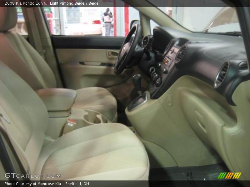 Light Almond Beige / Beige 2008 Kia Rondo LX V6