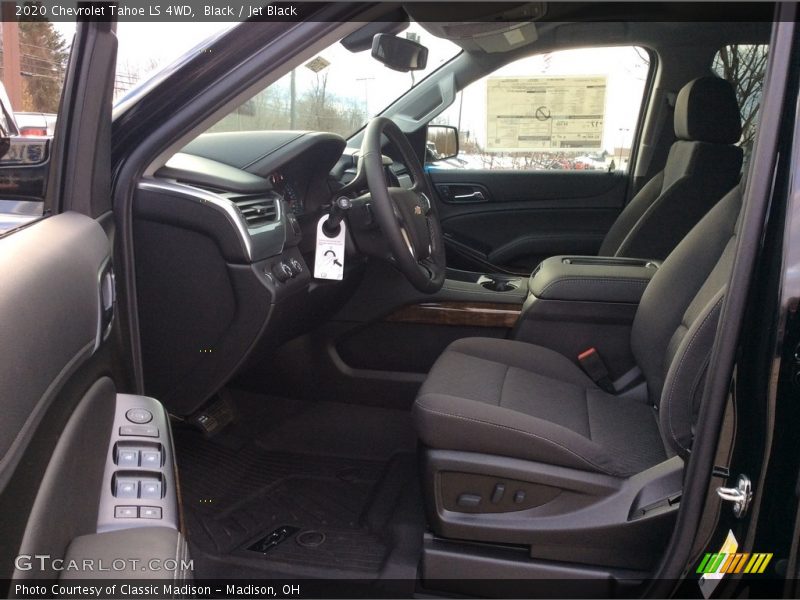 Front Seat of 2020 Tahoe LS 4WD