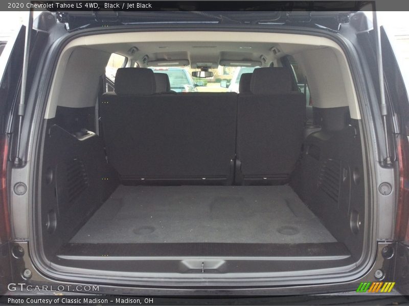  2020 Tahoe LS 4WD Trunk