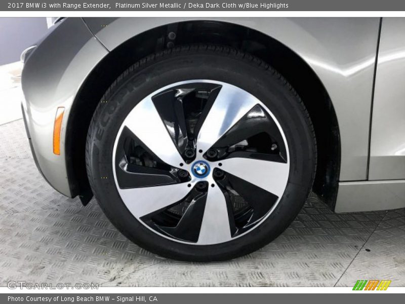 Platinum Silver Metallic / Deka Dark Cloth w/Blue Highlights 2017 BMW i3 with Range Extender