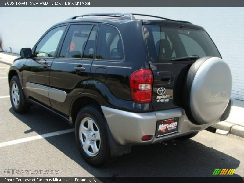 Black / Dark Charcoal 2005 Toyota RAV4 4WD