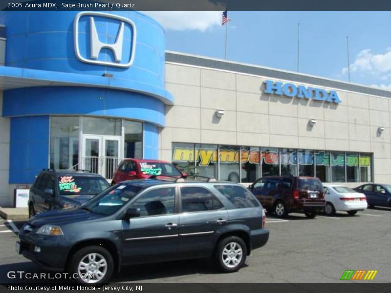 Sage Brush Pearl / Quartz 2005 Acura MDX