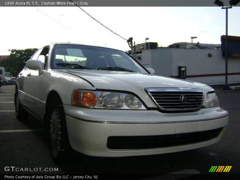 Cayman White Pearl / Gray 1996 Acura RL 3.5