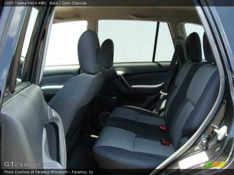 Black / Dark Charcoal 2005 Toyota RAV4 4WD