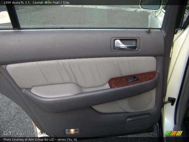 Cayman White Pearl / Gray 1996 Acura RL 3.5