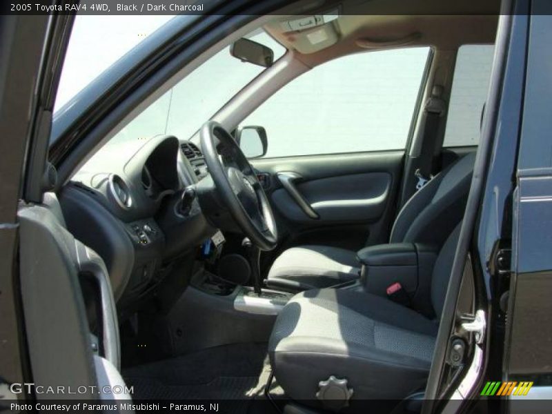 Black / Dark Charcoal 2005 Toyota RAV4 4WD