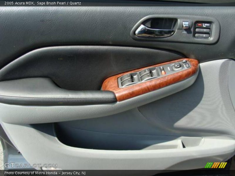 Sage Brush Pearl / Quartz 2005 Acura MDX