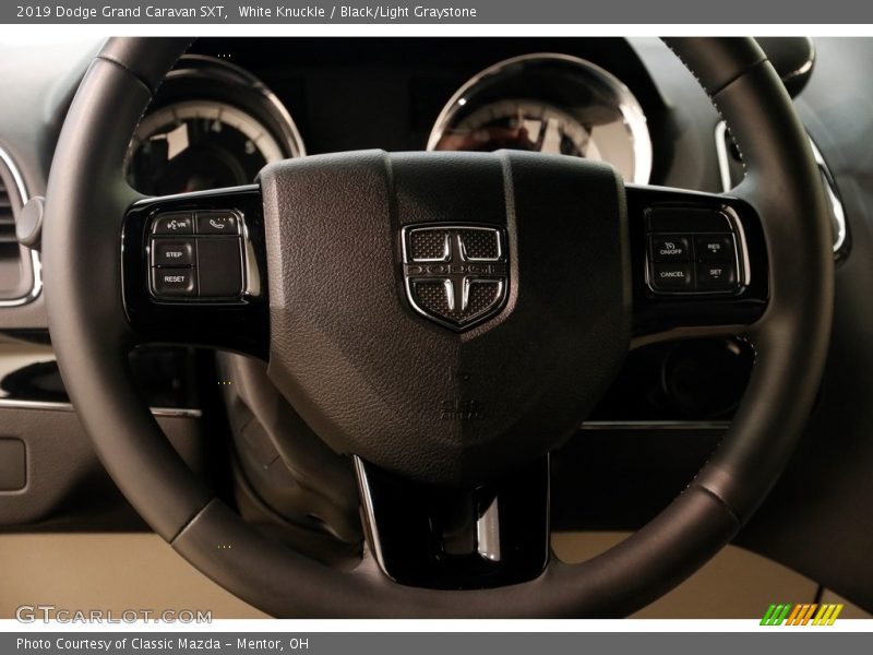 White Knuckle / Black/Light Graystone 2019 Dodge Grand Caravan SXT