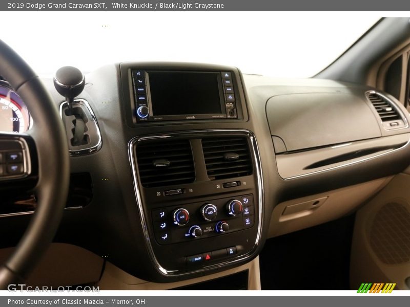 White Knuckle / Black/Light Graystone 2019 Dodge Grand Caravan SXT