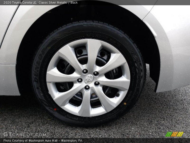 Classic Silver Metallic / Black 2020 Toyota Corolla LE
