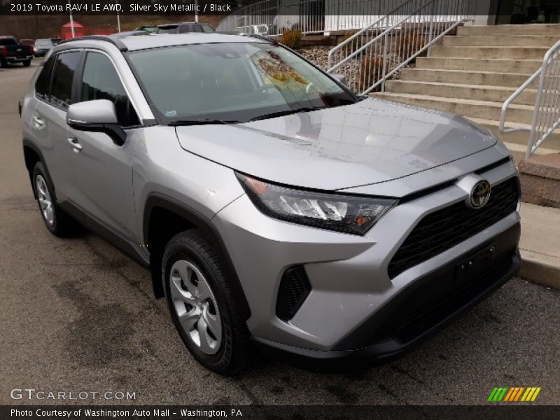 Silver Sky Metallic / Black 2019 Toyota RAV4 LE AWD
