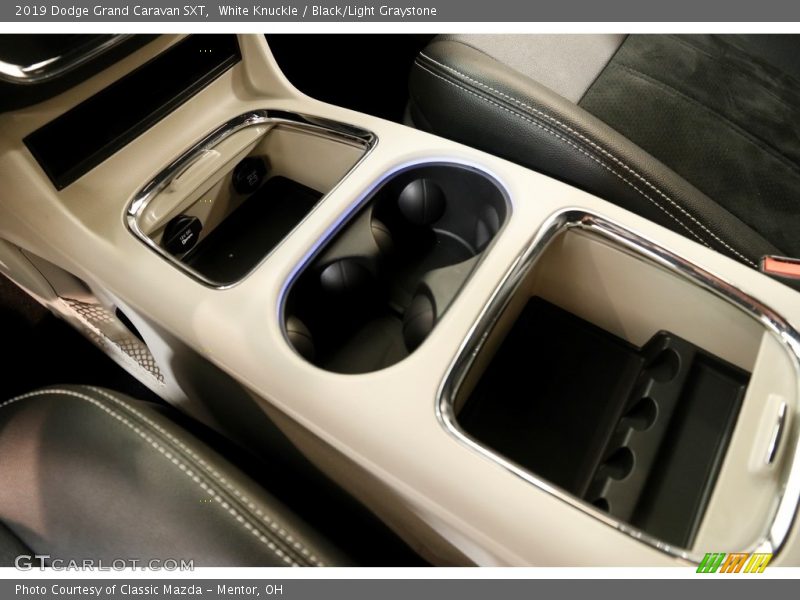 White Knuckle / Black/Light Graystone 2019 Dodge Grand Caravan SXT