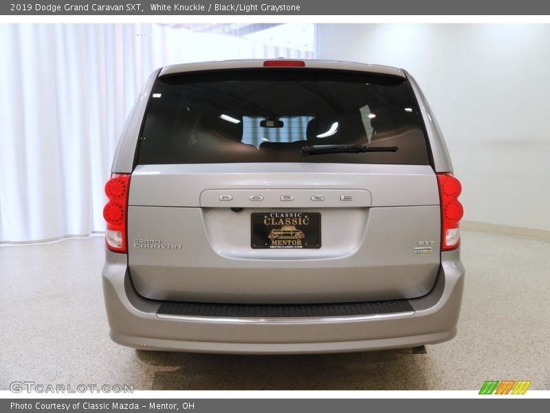 White Knuckle / Black/Light Graystone 2019 Dodge Grand Caravan SXT