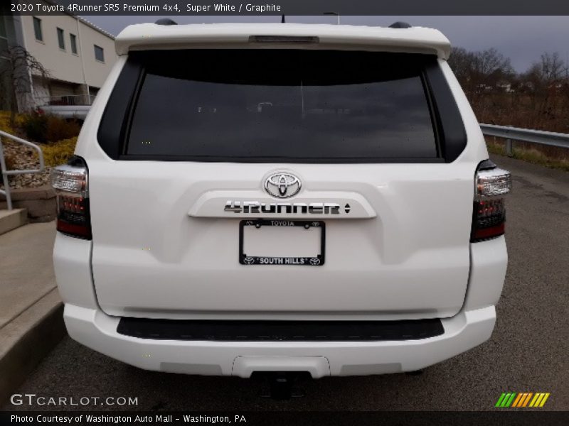 Super White / Graphite 2020 Toyota 4Runner SR5 Premium 4x4