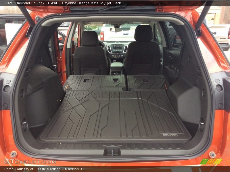 Cayenne Orange Metallic / Jet Black 2020 Chevrolet Equinox LT AWD
