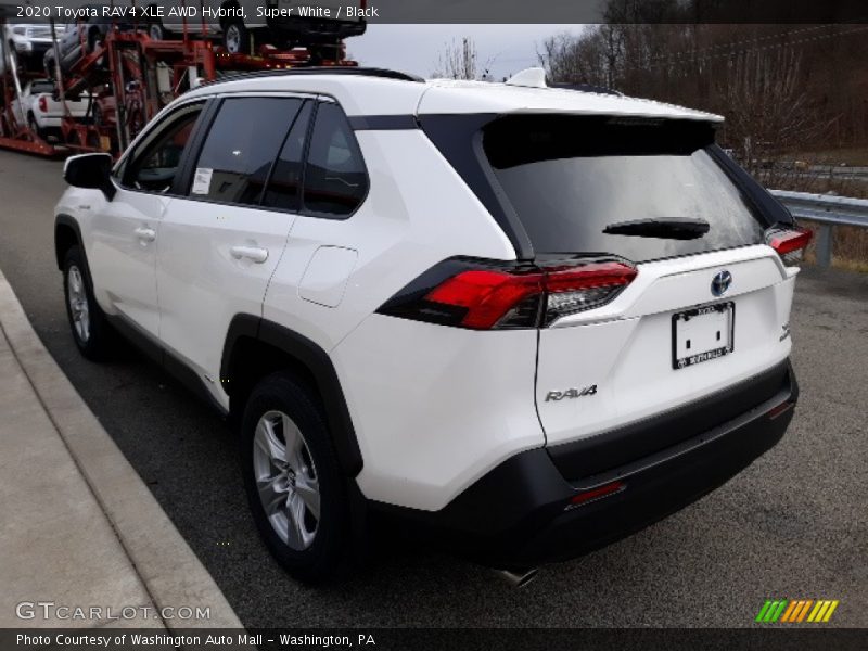 Super White / Black 2020 Toyota RAV4 XLE AWD Hybrid