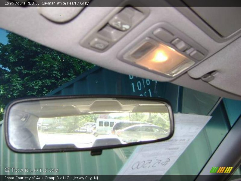 Cayman White Pearl / Gray 1996 Acura RL 3.5