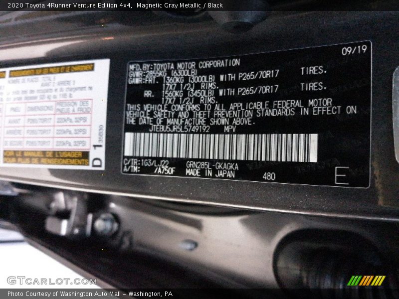 Magnetic Gray Metallic / Black 2020 Toyota 4Runner Venture Edition 4x4