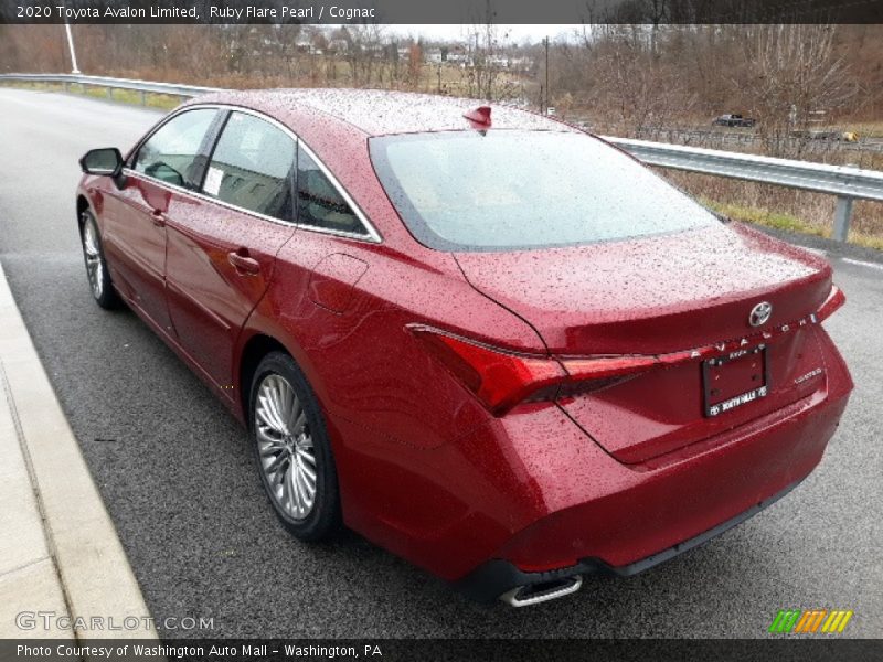Ruby Flare Pearl / Cognac 2020 Toyota Avalon Limited