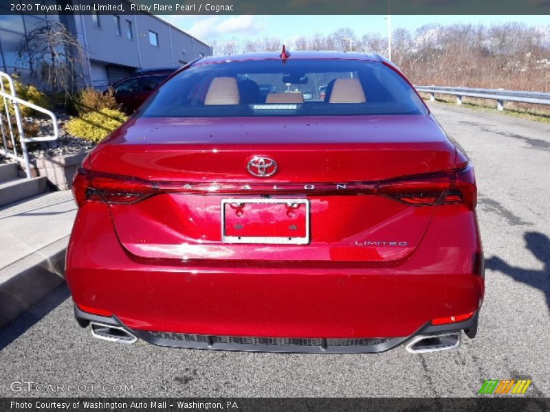 Ruby Flare Pearl / Cognac 2020 Toyota Avalon Limited
